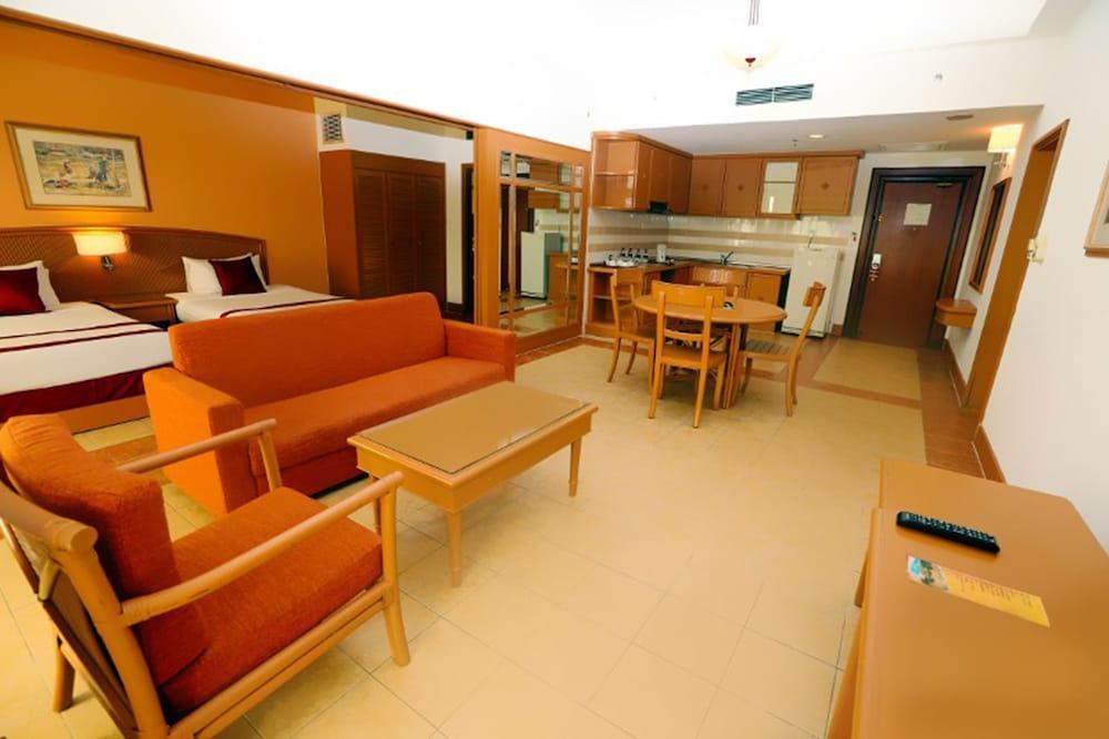 The Avenue M Johor Bahru Exterior foto