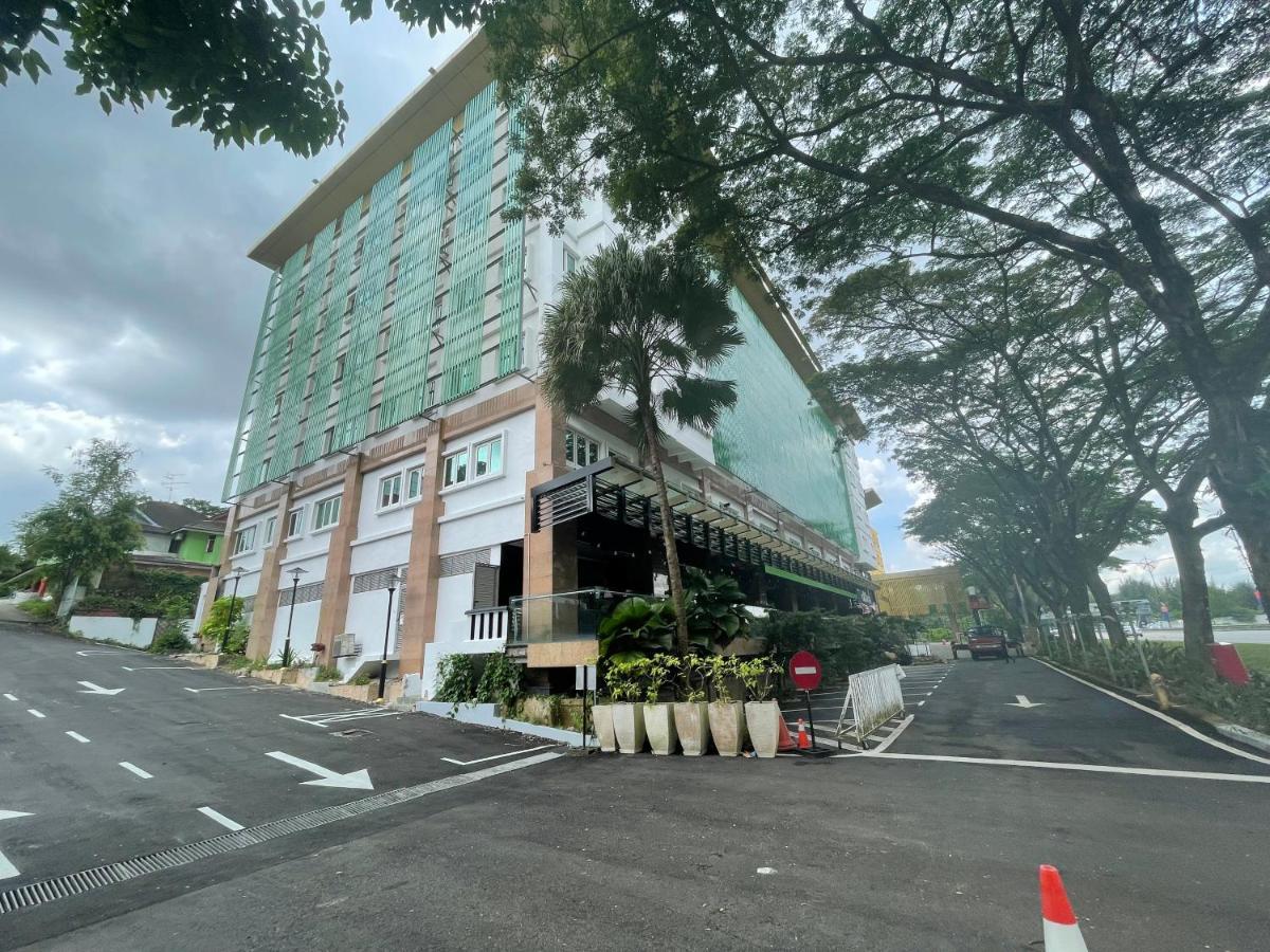 The Avenue M Johor Bahru Exterior foto
