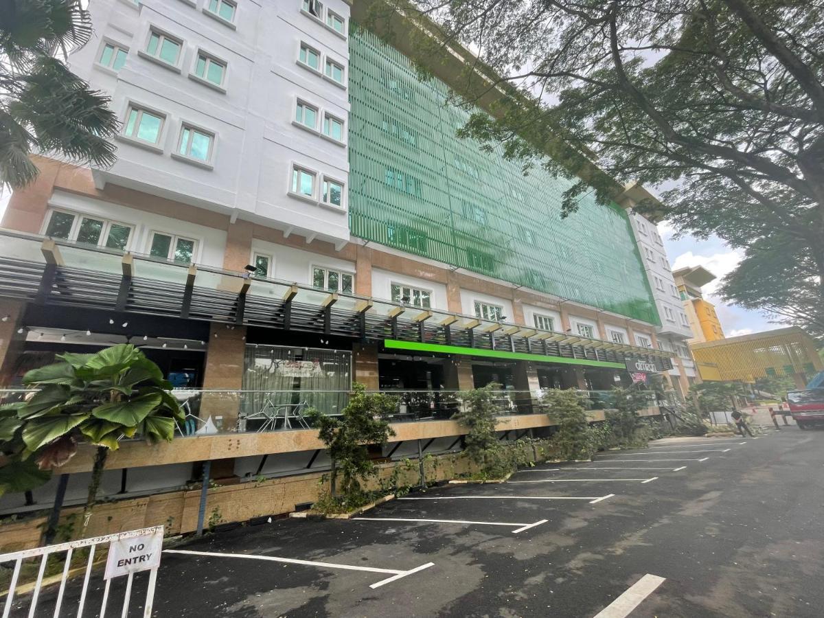 The Avenue M Johor Bahru Exterior foto